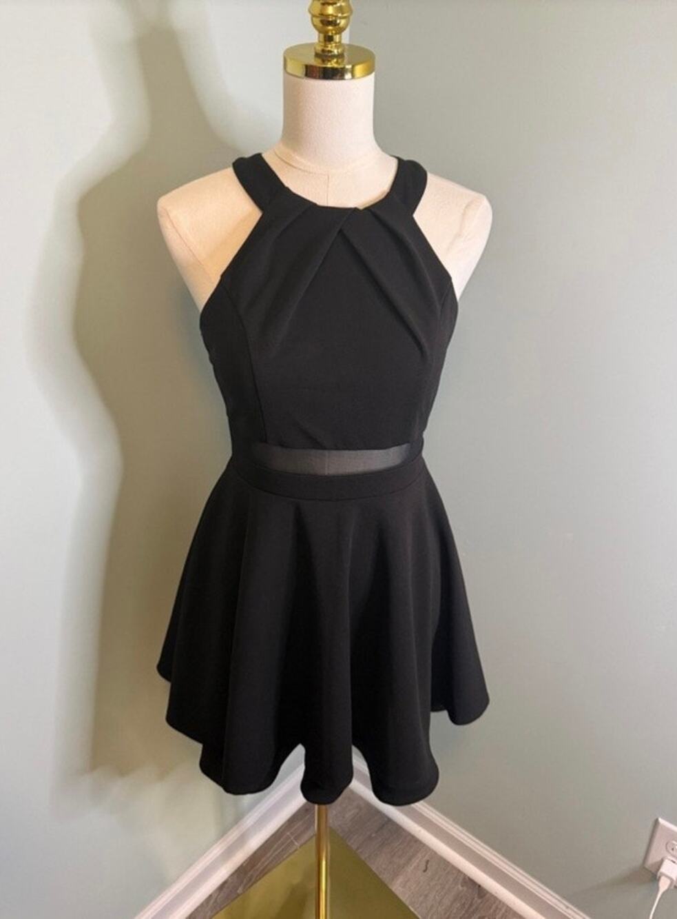 Honey & Rosie Black Halter Mesh-Waist Skater Mini Dress Size Medium Homecoming